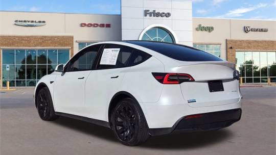 2021 Tesla Model Y 5YJYGDEE3MF075874