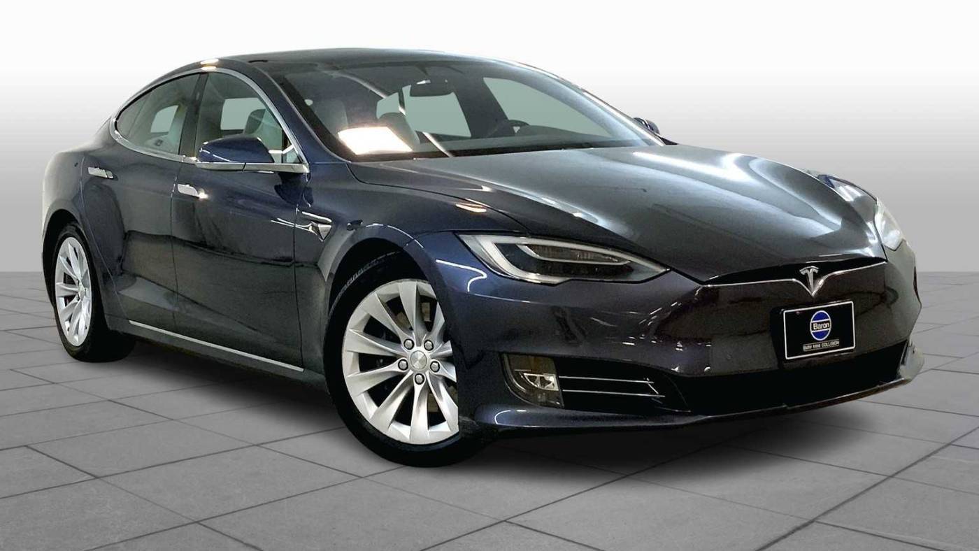 2017 Tesla Model S 5YJSA1E24HF190193