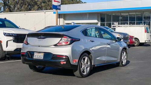 2018 Chevrolet VOLT 1G1RC6S57JU154475