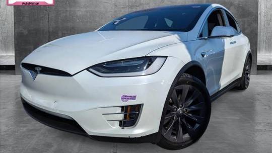 2018 Tesla Model X 5YJXCAE2XJF139609