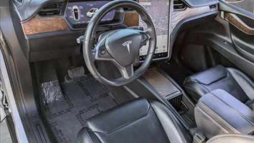 2018 Tesla Model X 5YJXCAE2XJF139609