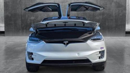 2018 Tesla Model X 5YJXCAE2XJF139609