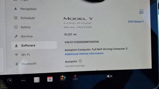 2021 Tesla Model Y 5YJYGDEE9MF062109