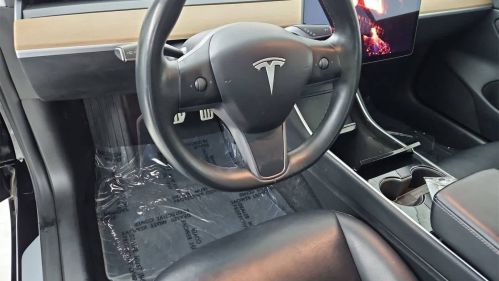 2018 Tesla Model 3 5YJ3E1EB7JF082469