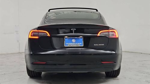 2018 Tesla Model 3 5YJ3E1EB7JF082469