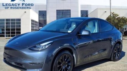 2021 Tesla Model Y 5YJYGDEE9MF062109