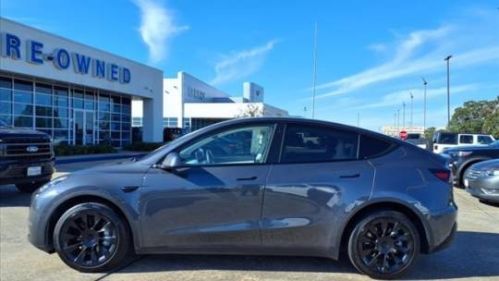 2021 Tesla Model Y 5YJYGDEE9MF062109