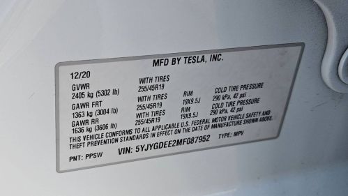 2021 Tesla Model Y 5YJYGDEE2MF087952