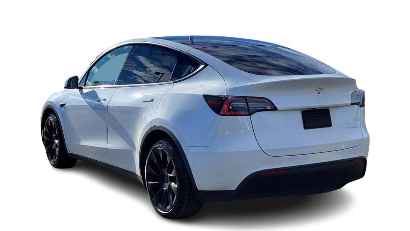 2020 Tesla Model Y 5YJYGDEE3LF053503