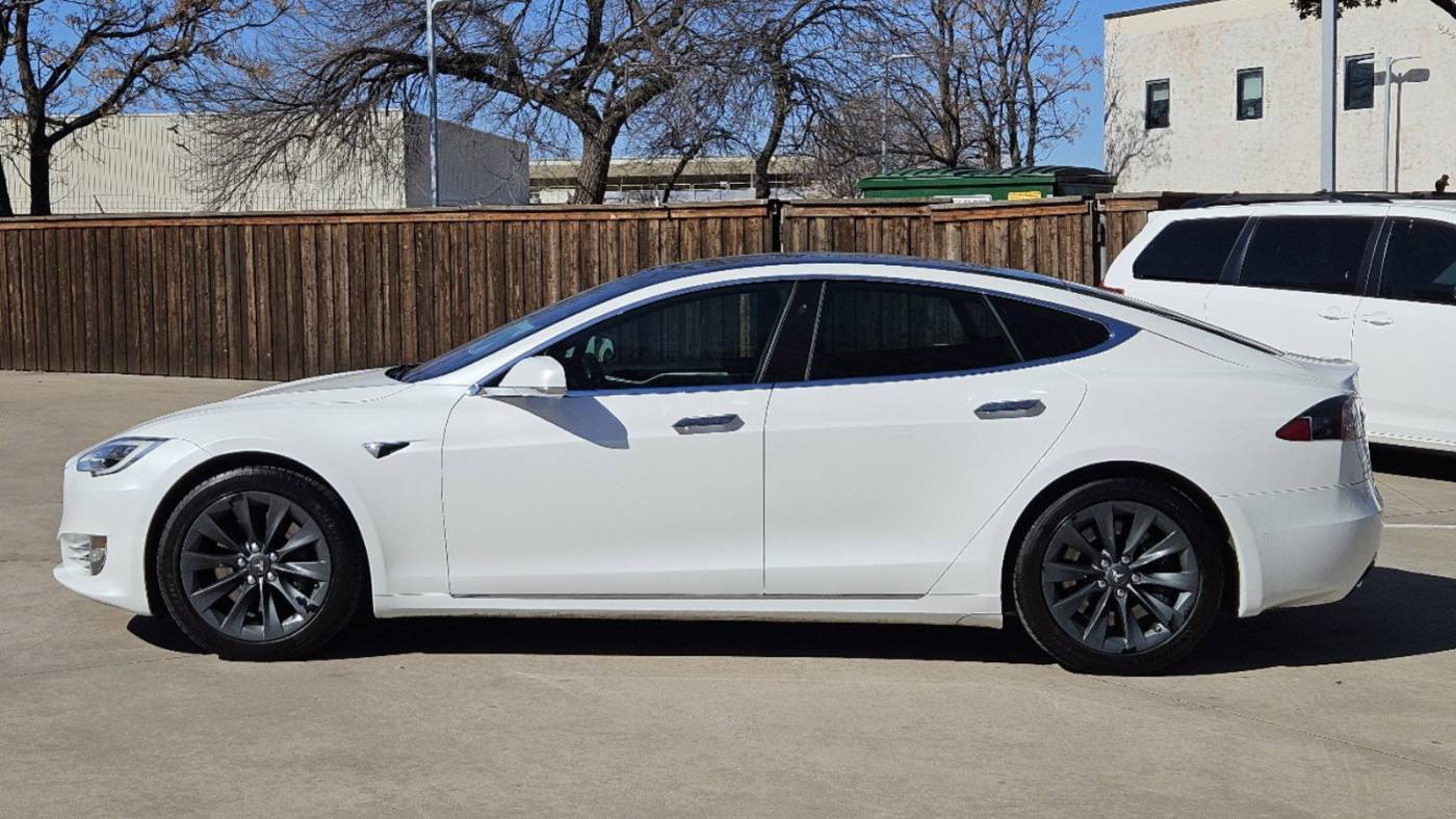 2017 Tesla Model S 5YJSA1E28HF229061