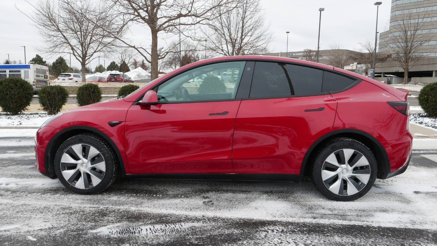 2021 Tesla Model Y 5YJYGDEEXMF284917