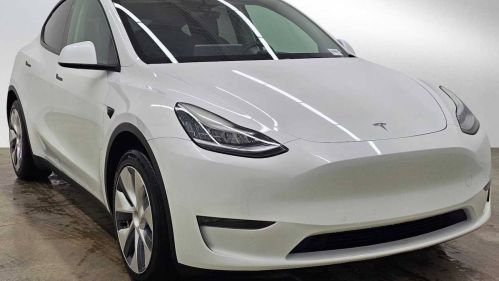 2020 Tesla Model Y 5YJYGDEE4LF013303