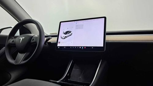 2020 Tesla Model Y 5YJYGDEE4LF013303