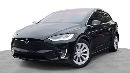 2018 Tesla Model X 5YJXCDE22JF136446