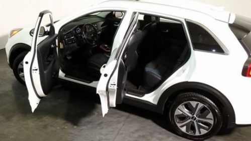 2020 Kia NIRO EV KNDCE3LGXL5065731