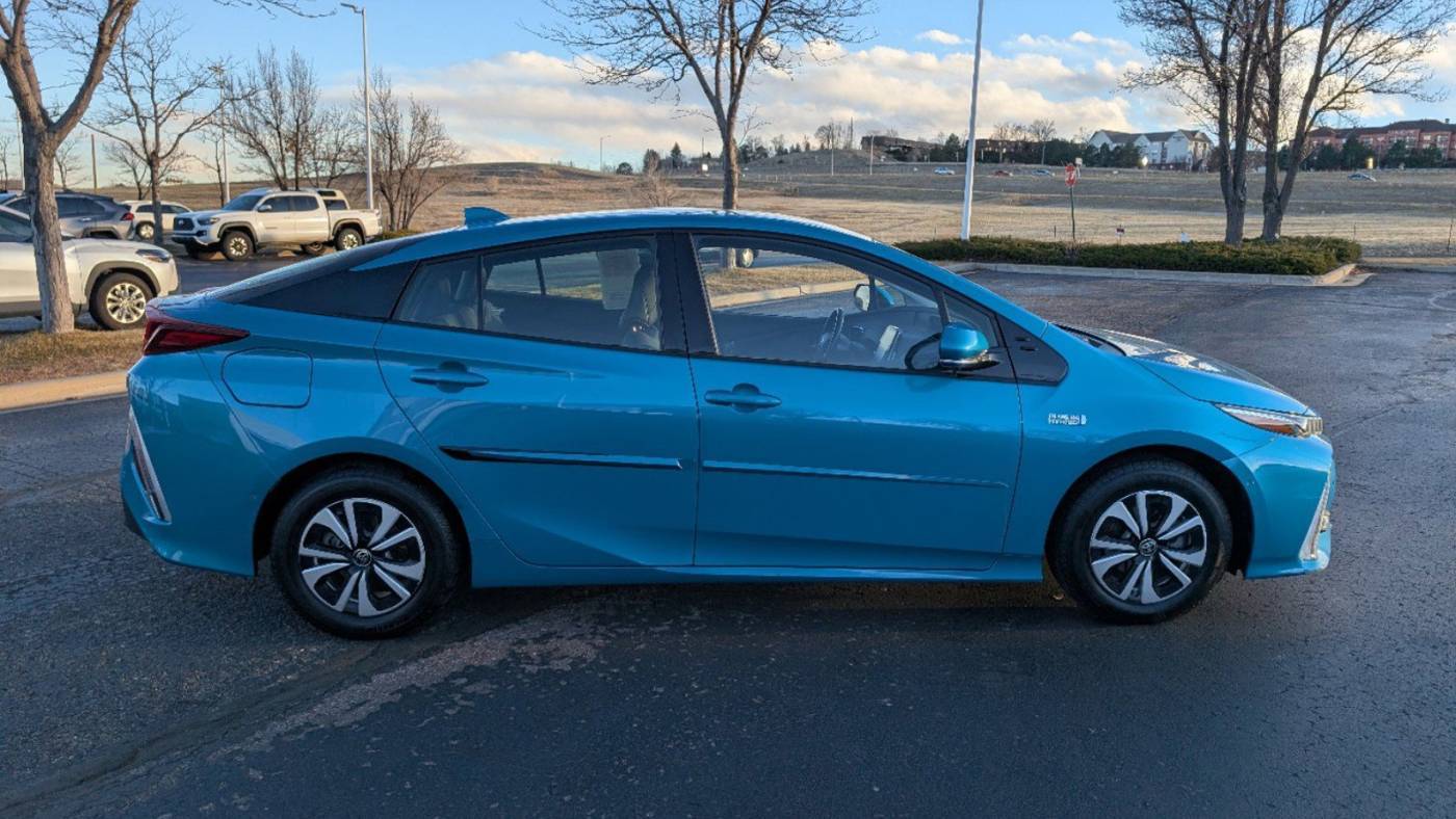 2017 Toyota Prius Prime JTDKARFP6H3044609