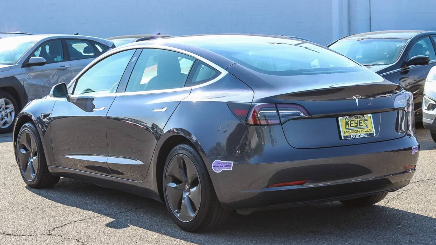 2019 Tesla Model 3 5YJ3E1EA5KF400193