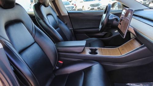 2019 Tesla Model 3 5YJ3E1EA5KF400193