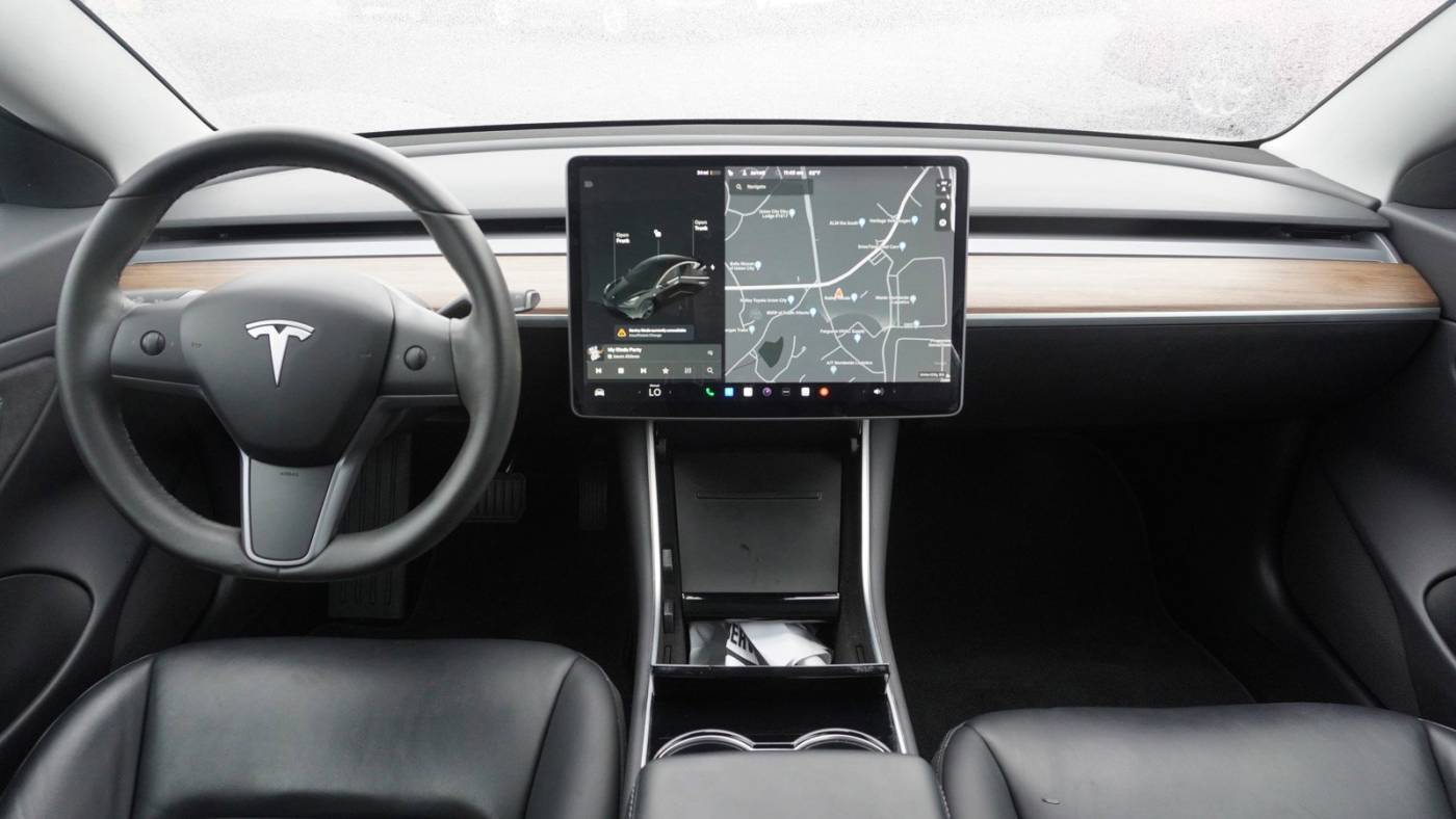 2019 Tesla Model 3 5YJ3E1EB1KF441834