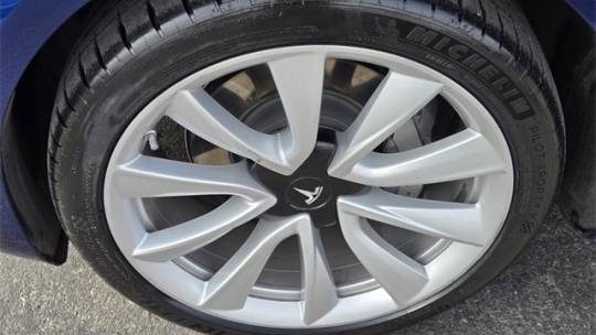 2018 Tesla Model 3 5YJ3E1EA6JF015630