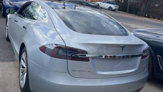 2017 Tesla Model S 5YJSA1E2XHF192384