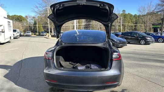 2018 Tesla Model 3 5YJ3E1EB2JF145333