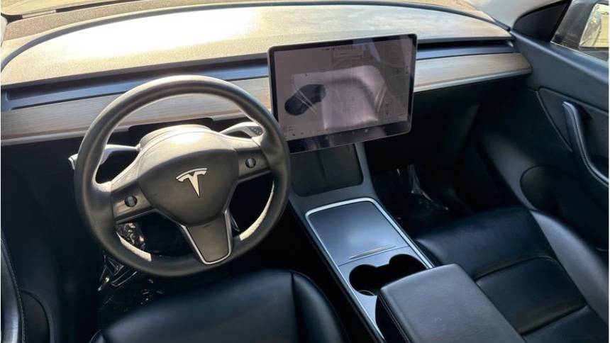 2021 Tesla Model Y 5YJYGDEE6MF219210