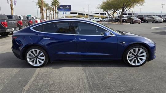 2018 Tesla Model 3 5YJ3E1EA6JF015630