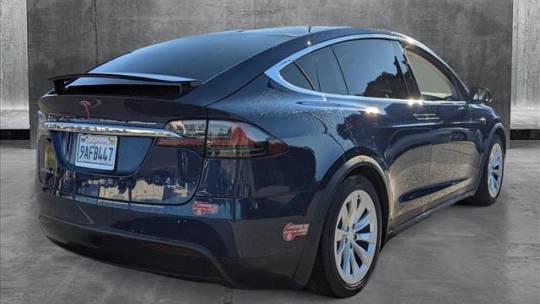 2018 Tesla Model X 5YJXCAE21JF099954