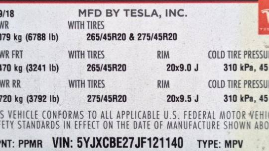 2018 Tesla Model X 5YJXCBE27JF121140