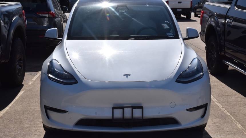 2021 Tesla Model Y 5YJYGAEE5MF158284