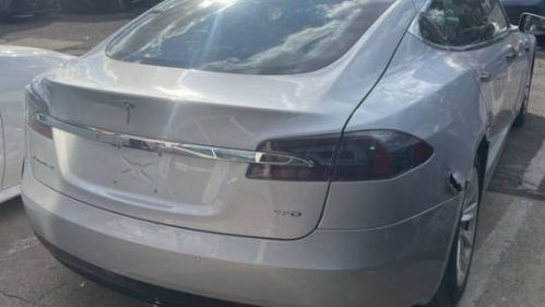 2017 Tesla Model S 5YJSA1E2XHF192384