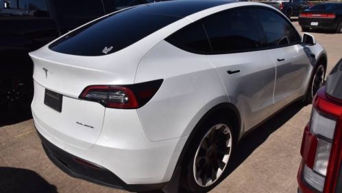 2021 Tesla Model Y 5YJYGAEE5MF158284