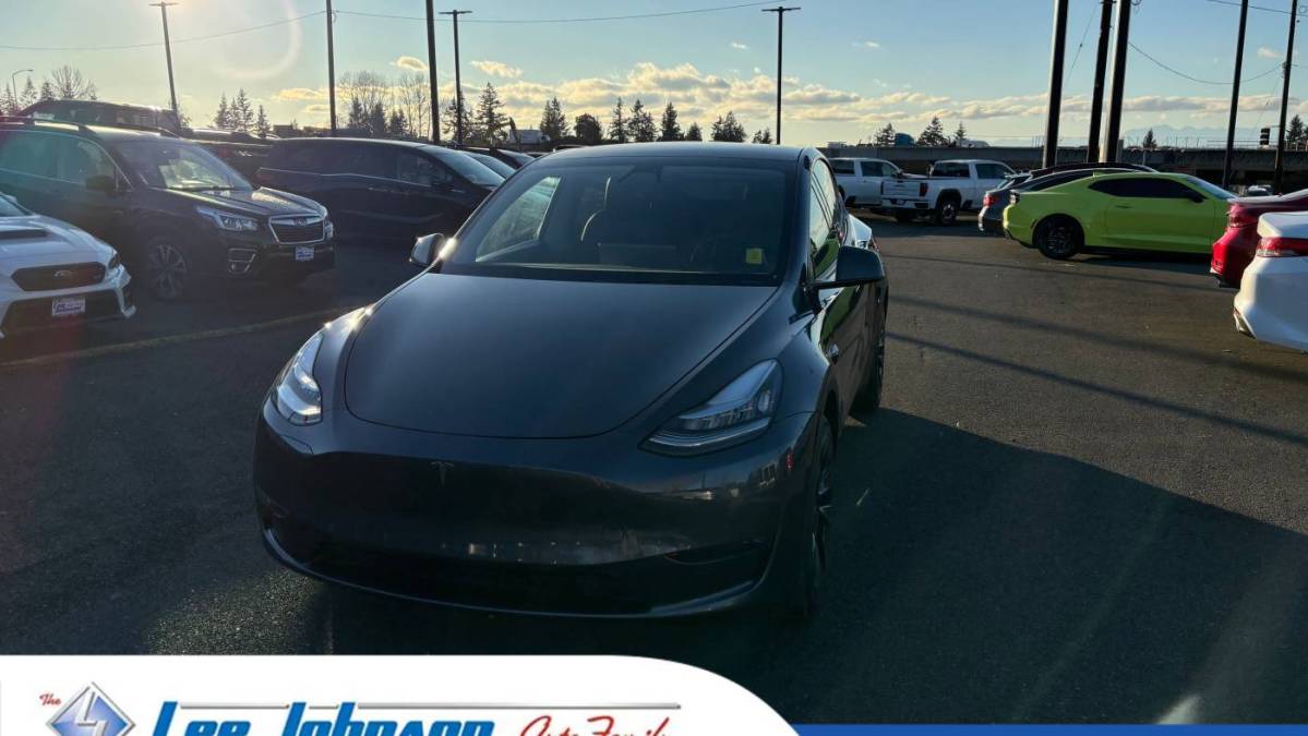 2020 Tesla Model Y 5YJYGDEE2LF012909