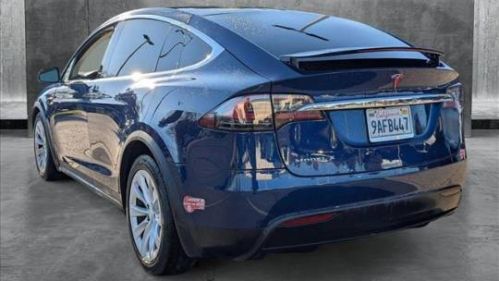 2018 Tesla Model X 5YJXCAE21JF099954