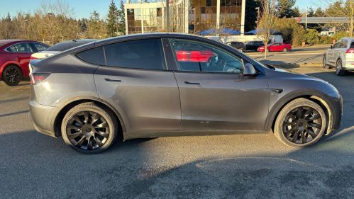 2020 Tesla Model Y 5YJYGDEE2LF012909