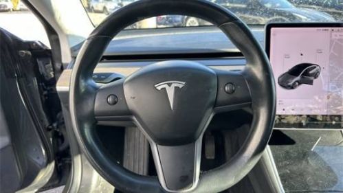 2018 Tesla Model 3 5YJ3E1EB2JF145333