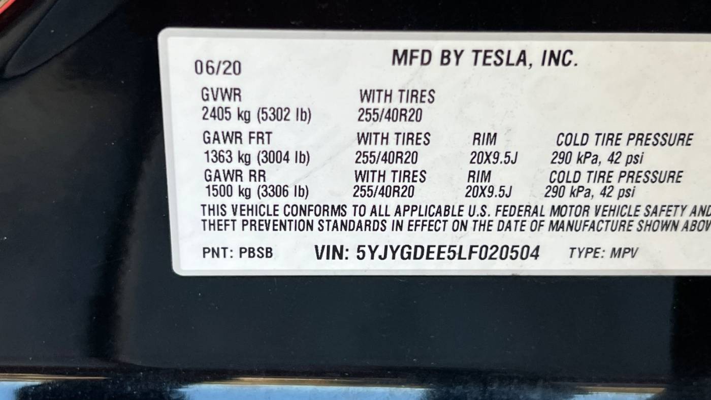 2020 Tesla Model Y 5YJYGDEE5LF020504