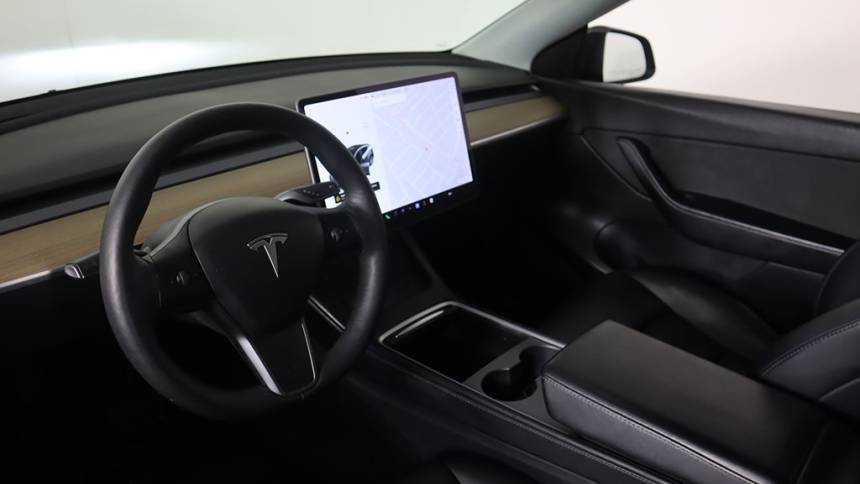 2021 Tesla Model Y 5YJYGDEE6MF224598