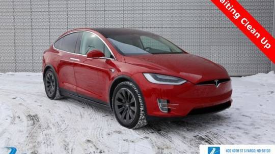 2017 Tesla Model X 5YJXCDE24HF065857