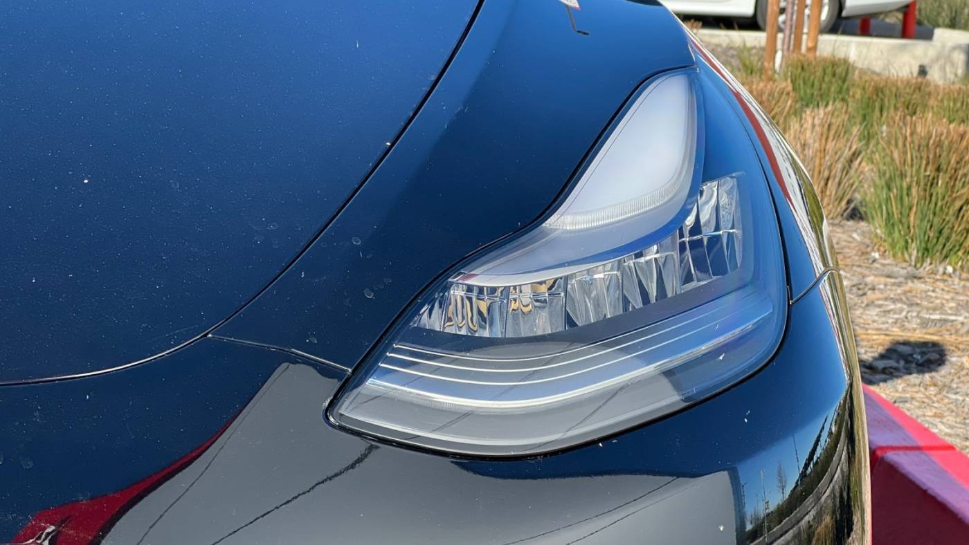 2020 Tesla Model Y 5YJYGDEE5LF020504