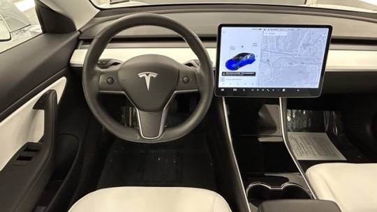 2019 Tesla Model 3 5YJ3E1EB5KF494665