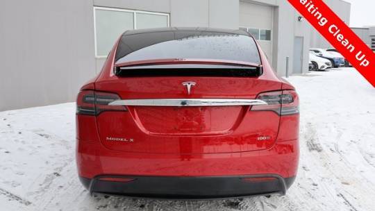 2017 Tesla Model X 5YJXCDE24HF065857