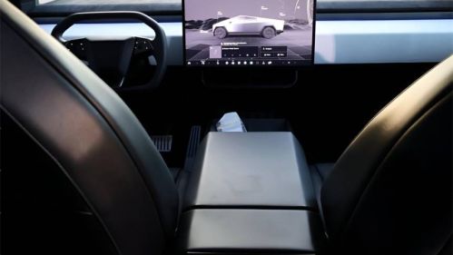 2024 Tesla Cybertruck 7G2CEHEE3RA009091