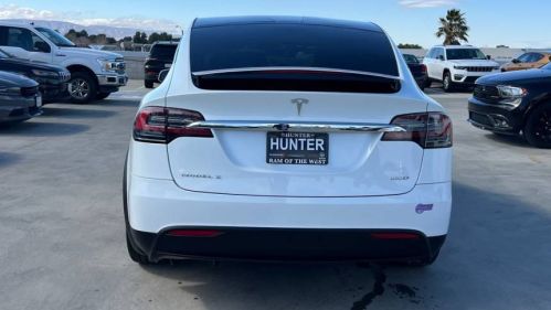 2018 Tesla Model X 5YJXCDE24JF141714