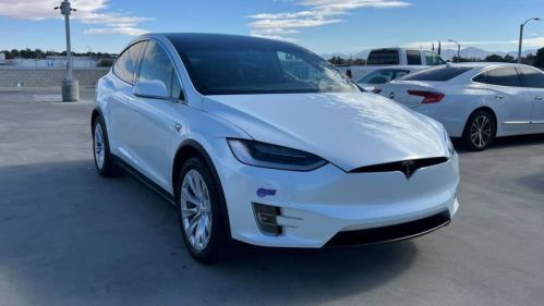 2018 Tesla Model X 5YJXCDE24JF141714