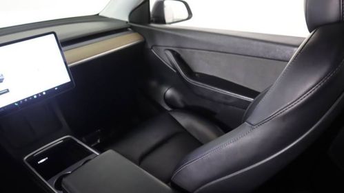 2021 Tesla Model Y 5YJYGDEE6MF224598