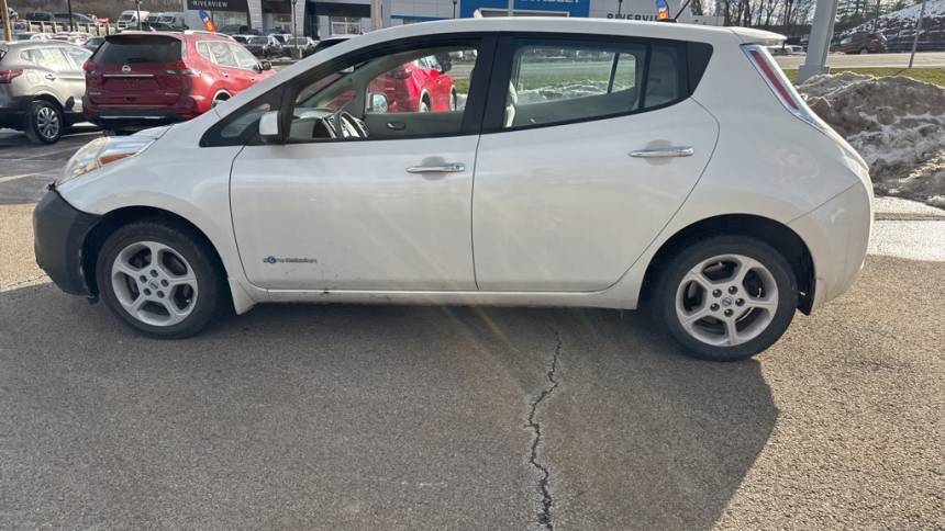 2013 Nissan LEAF 1N4AZ0CP8DC421574