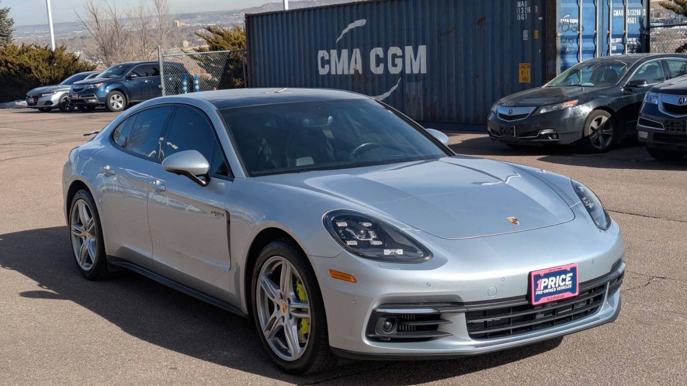 2018 Porsche Panamera WP0AE2A79JL127844