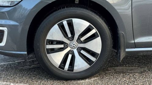 2019 Volkswagen e-Golf WVWKR7AU8KW908298